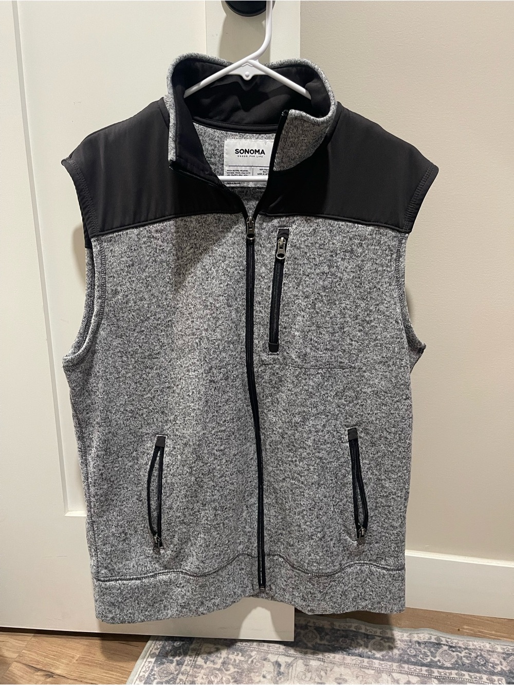 Sonoma Men's Gray Fleece Zip-Up Vest with Black Yoke